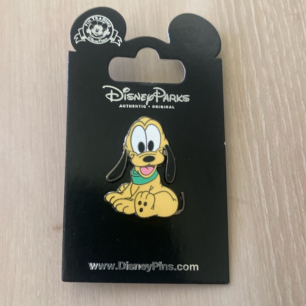 Disney Trading Pin Baby Pluto